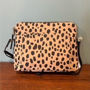 🔥🆕🔥 Universal Thread Animal Print Crossbody Bag - Responsible Style